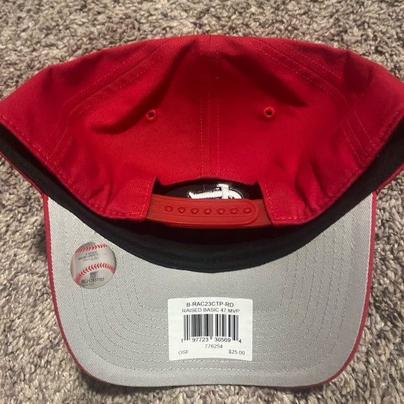 blue kansas city royals and red st. louis mlb hats - Picture 5 of 6